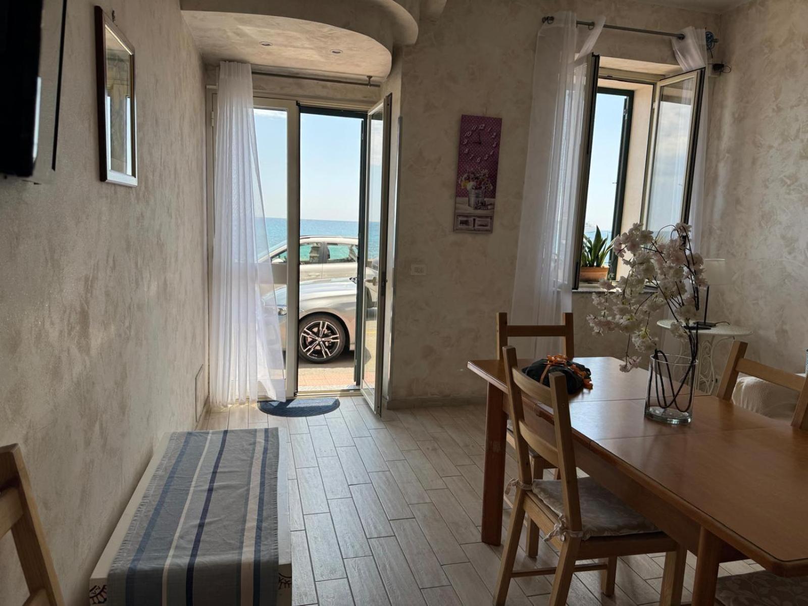 Casa Vacanza Sweet Home Giardini-Naxos Exterior foto