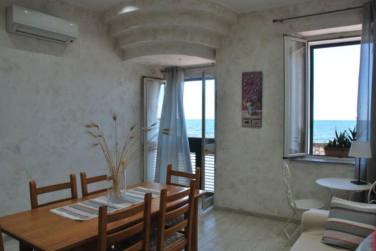 Casa Vacanza Sweet Home Giardini-Naxos Exterior foto