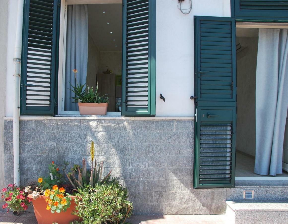Casa Vacanza Sweet Home Giardini-Naxos Exterior foto